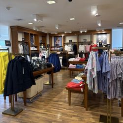 Brooks Brothers Factory Outlet