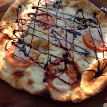 Owera Vineyards - Margarita Pizza - Venues & Event Spaces Near Me - Cazenovia, New York Owera Vineyards - Margarita Pizza - Venues & Event Spaces Near Me - Cazenovia, New York