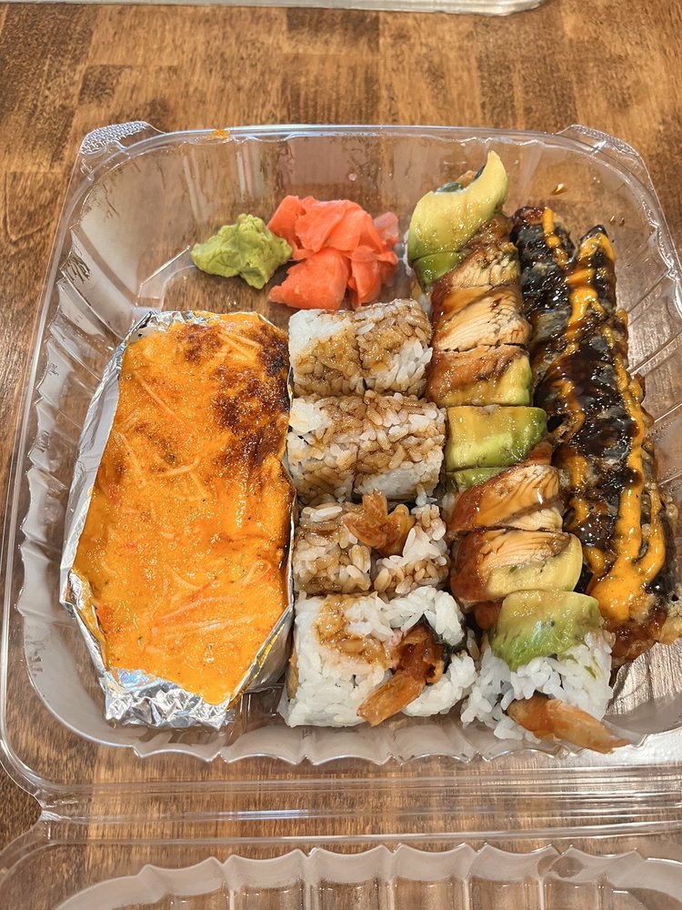 Social spots from iZen's Drunken Bento