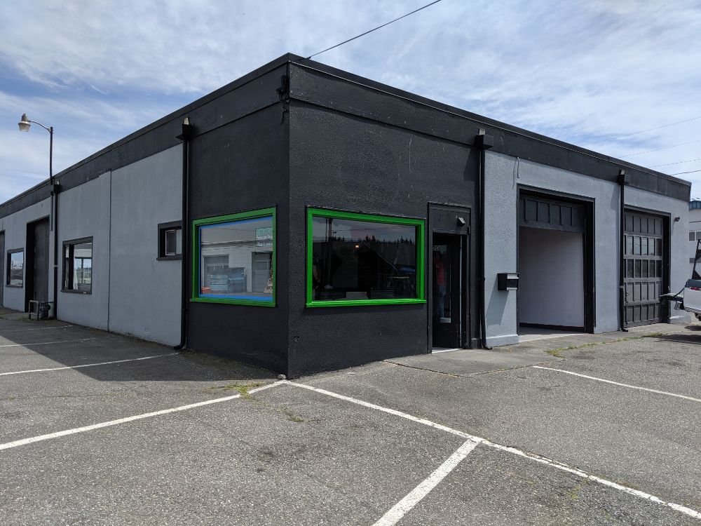 EMERALD AUTO Updated September 2024 1500 SW Beeksma Dr, Oak Harbor