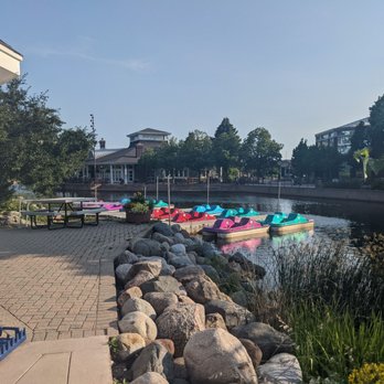 Centennial Lakes Park - Parks Near Me - Edina, Minnesota Centennial Lakes Park - Parks Near Me - Edina, Minnesota