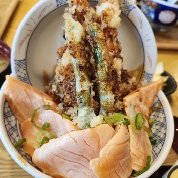 Tendon Kohaku - Seared salmon - Japanese Near Me - Bellevue, Washington