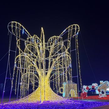 Peppermint Parkway - Festivals Near Me - Del Valle, Texas