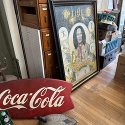 DFW Mantiques