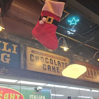 Portillo's Bolingbrook - Hot Dogs Near Me - Bolingbrook, Illinois Portillo's Bolingbrook - Hot Dogs Near Me - Bolingbrook, Illinois