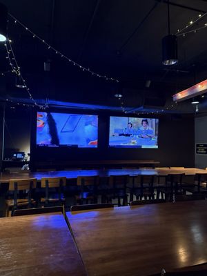 The Public House by null