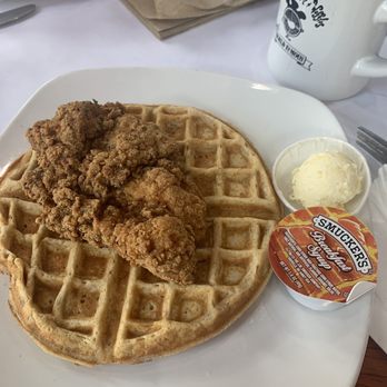 Dame's Chicken & Waffles - Dame's Daily Deal - Southern Near Me - Durham, North Carolina