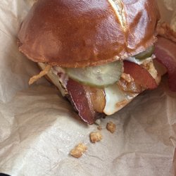 Wendy's - Pretzel bacon pub burger