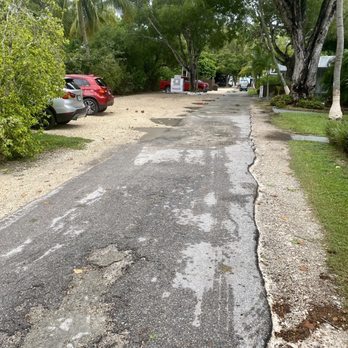 Drift Hotel - Parking - Hotels Near Me - Key Largo, Florida