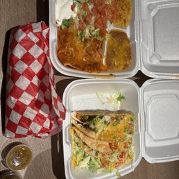 Bean rice and cheese burrito wrapped in red ,2 shredded beef tacos ,2 shredded beef enchiladas with bean and rice . Free drink with combo. Bean rice and cheese burrito wrapped in red ,2 shredded beef tacos ,2 shredded beef enchiladas with bean and rice . Free drink with combo.