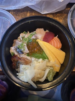 Hilo Poke & Sushi by null
