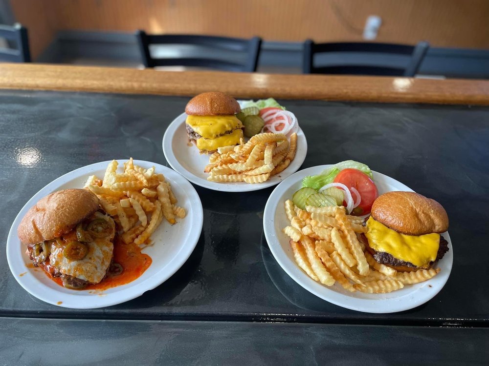 TIME OUT SPORTS BAR & GRILL Updated October 2024 200 E 7th St