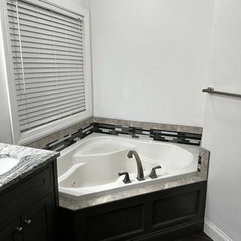Davis Home Services - Before - General Contractors Near Me - Charlotte, North Carolina Davis Home Services - Before - General Contractors Near Me - Charlotte, North Carolina