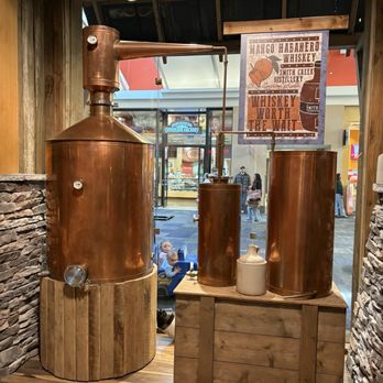 Smith Creek Moonshine - Distilleries Near Me - Nashville, Tennessee Smith Creek Moonshine - Distilleries Near Me - Nashville, Tennessee