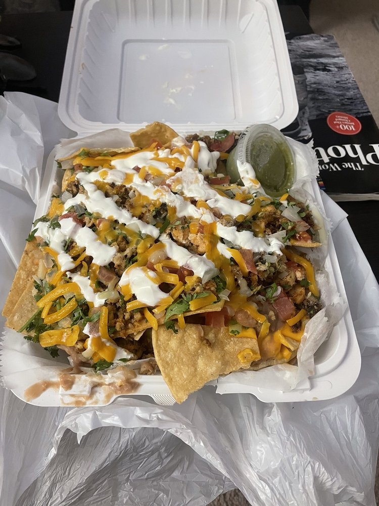 La Güera Mexican Grill and Pizza