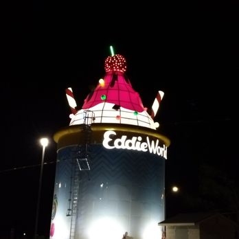 EddieWorld - Ice cream sundae at night - Service Stations Near Me - Yermo, California
