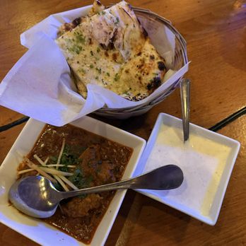 Spice Social - DHABHA CHICKEN CURRY with Raina and Chili Garlic Naan - Indian Near Me - Fullerton, California