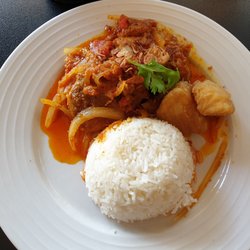 Burmese Fusion - Burmese chicken curry