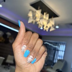 Her Nail Lounge - Acrylic gel, short nailS