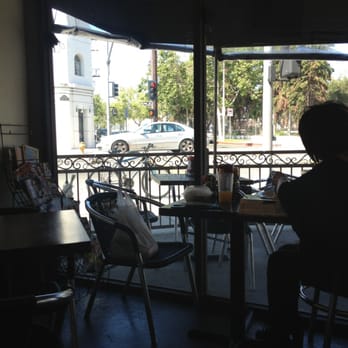 Fratelli Cafe - Dining area - Coffee & Tea Near Me - Los Angeles, California Fratelli Cafe - Dining area - Coffee & Tea Near Me - Los Angeles, California
