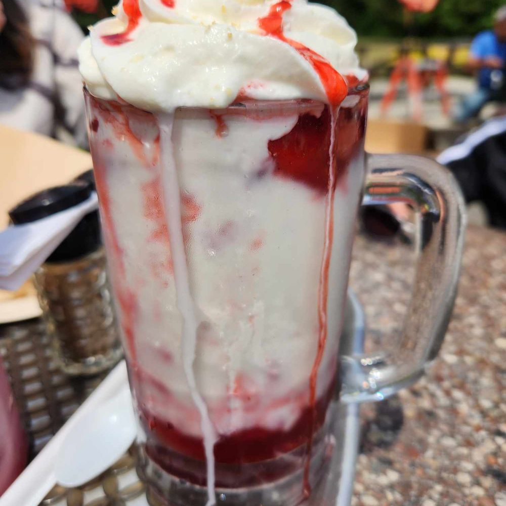 Strawberry Shake Strawberry Shake