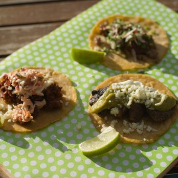 POP TACO - 3 tacos - Mexican Near Me - London, XGL POP TACO - 3 tacos - Mexican Near Me - London, XGL