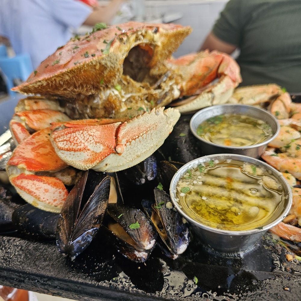 Salito's Crab House & Prime Rib