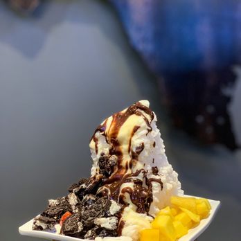 Nu Ice & Drinks - Vanilla cream ice mountain - Desserts Near Me - Houston, Texas Nu Ice & Drinks - Vanilla cream ice mountain - Desserts Near Me - Houston, Texas