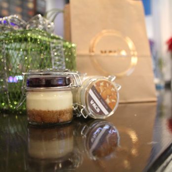 Val's Cheesecakes - follow @wwhatsppoppin for more photos - Desserts Near Me - Dallas, Texas Val's Cheesecakes - follow @wwhatsppoppin for more photos - Desserts Near Me - Dallas, Texas
