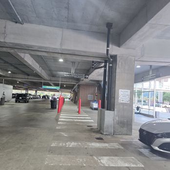 Enterprise Rent-A-Car - Garage - Car Rental Near Me - College Park, Georgia