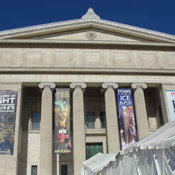 Field Museum - South (main) entrance - Museums Near Me - Chicago, Illinois Field Museum - South (main) entrance - Museums Near Me - Chicago, Illinois
