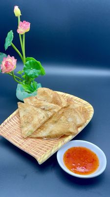 Chef Loong Dim Sum & Soup Dumplings 笼师傅 by null