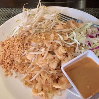 Thailicious - Chicken Pad Thai - Thai Near Me - Longwood, Florida