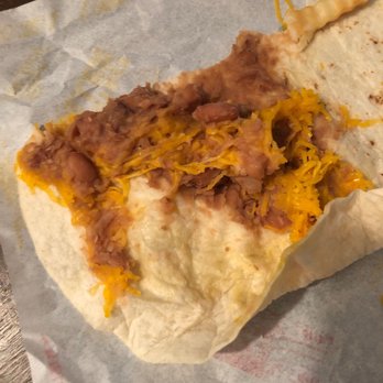 Del Taco - No sauce very dry... I requested extra green sauce - Mexican Near Me - Redlands, California