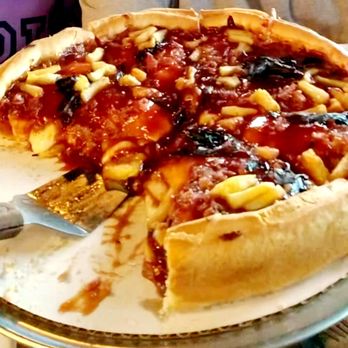 Giordano's - Pineapple Pizza - Pizza Near Me - Fort Wayne, Indiana