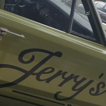 Jerry's Bar - Car outside used for advertisement/promo - Cocktail Bars Near Me - Philadelphia, Pennsylvania