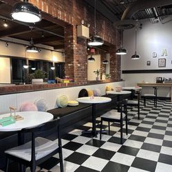 Decor and comfortable seating