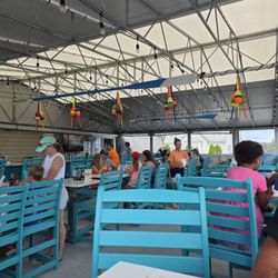 Petey's Summertime Seafood