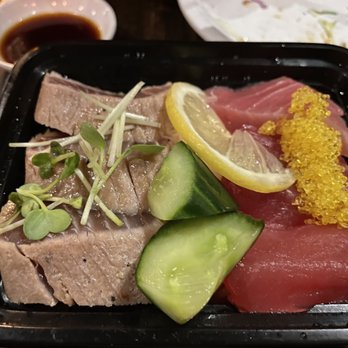 Tamari Bar - Mini ahi tuna chirashi box (happy hour) - Izakaya Near Me - Seattle, Washington Tamari Bar - Mini ahi tuna chirashi box (happy hour) - Izakaya Near Me - Seattle, Washington