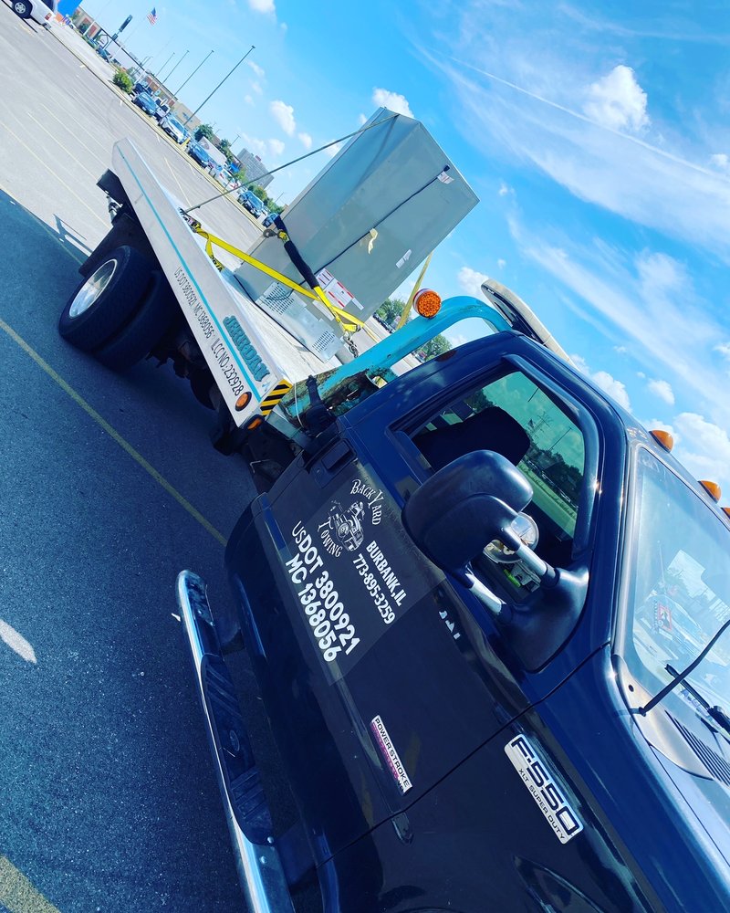 BACKYARD TOWING 23 Photos Burbank, Illinois Towing Phone Number