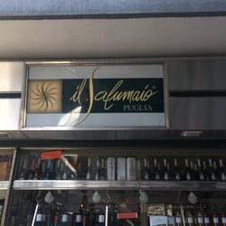 Il Salumaio Punto Vendita - iL Salumaio is fantastic! We stopped in and had the most wonderful experience! The owner, the workers, their suggestions all Amazing! Great!