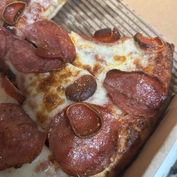 Mountain Mike's Pizza - Burned Pepperoni pizza large - Pizza Near Me - Daly City, California