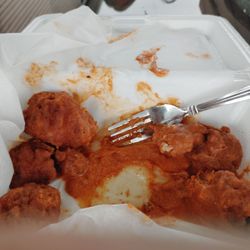 Gangi Pizza - Tyson boneless wings proze me wrong please