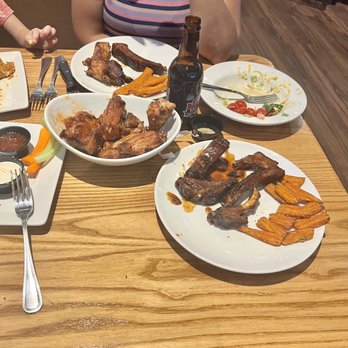 Glory Days Grill - Amazing ribs, salad, sweet potato fries, incredible wings, and chicken tenders!!! - Sports Bars Near Me - Winter Haven, Florida Glory Days Grill - Amazing ribs, salad, sweet potato fries, incredible wings, and chicken tenders!!! - Sports Bars Near Me - Winter Haven, Florida