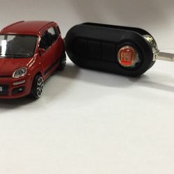 Duplicazione Chiavi Ferramenta Casalinghi - Siamo specializzati nella duplicazione chiavi auto e moto con tecnologia transponder