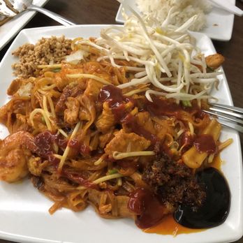 Bangkok Thai Restaurant - Thai Near Me - Merced, California Bangkok Thai Restaurant - Thai Near Me - Merced, California