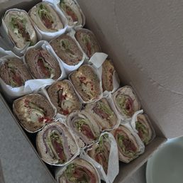 Big box 5 different kinds of subs