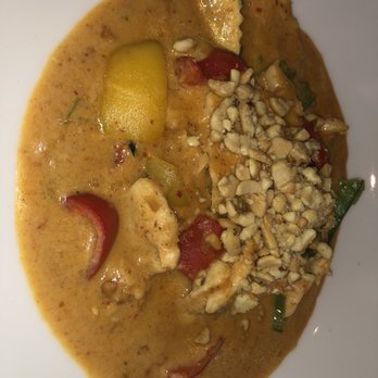 Mama Asian Bistro - Chicken Panang Curry - Sushi Bars Near Me - Coconut Creek, Florida Mama Asian Bistro - Chicken Panang Curry - Sushi Bars Near Me - Coconut Creek, Florida