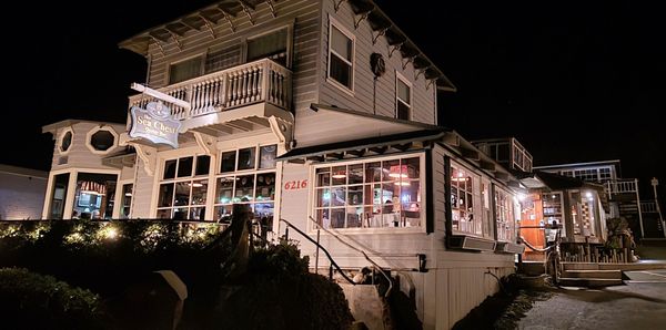 Sea Chest Oyster Bar by null