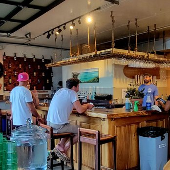 Lanikai Brewing - Bar Area (09/20/22). @LanikaiBrewing #Lanikai #Kailua #Oahu #Beer #CraftBeer #DrinkPorn - Brewpubs Near Me - Kailua, Hawaii